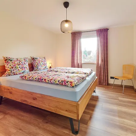 Syrah Am Weingut Regnery Holiday home Klusserath